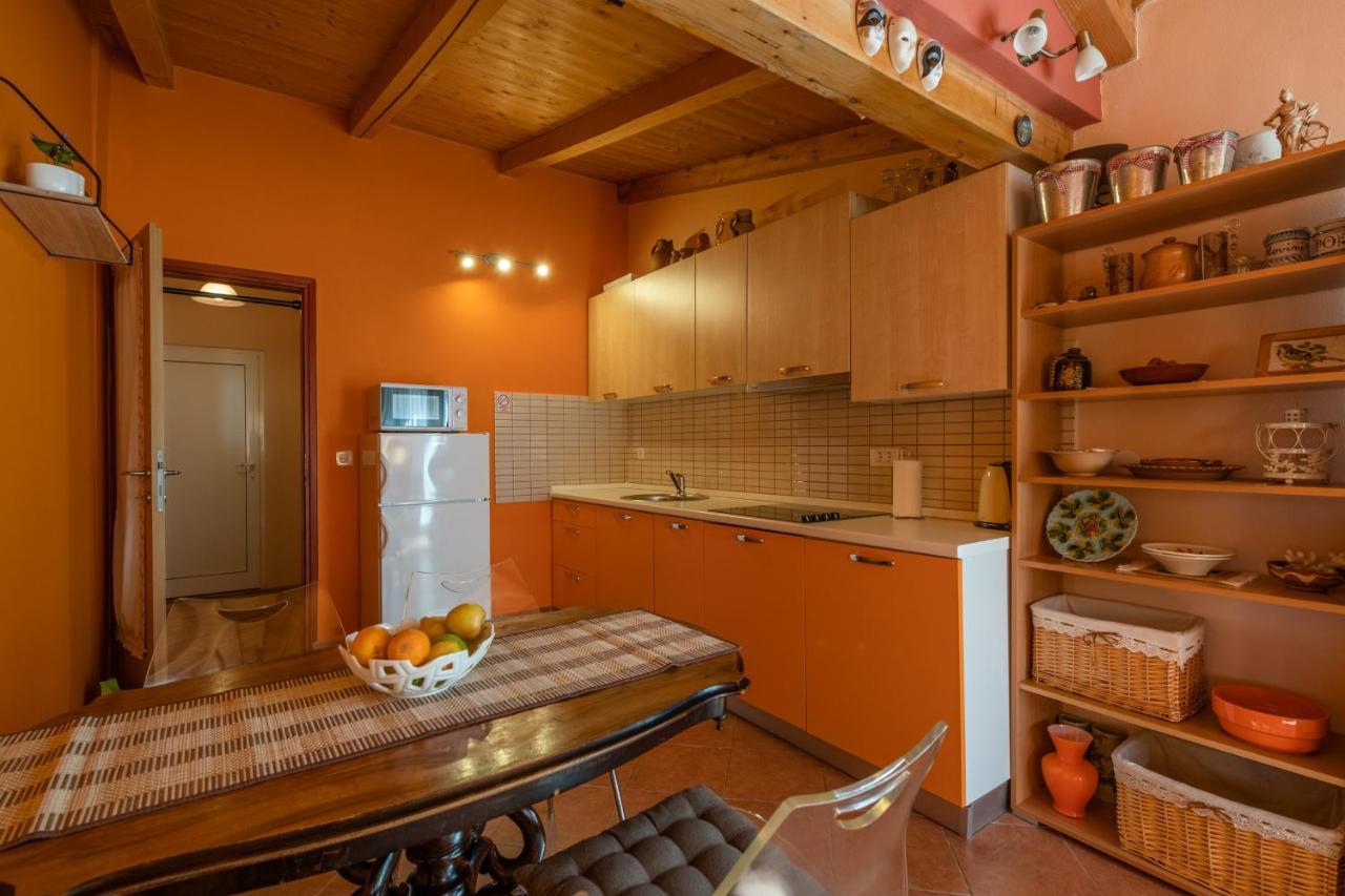Apartment Orange 29 Rovinj Buitenkant foto